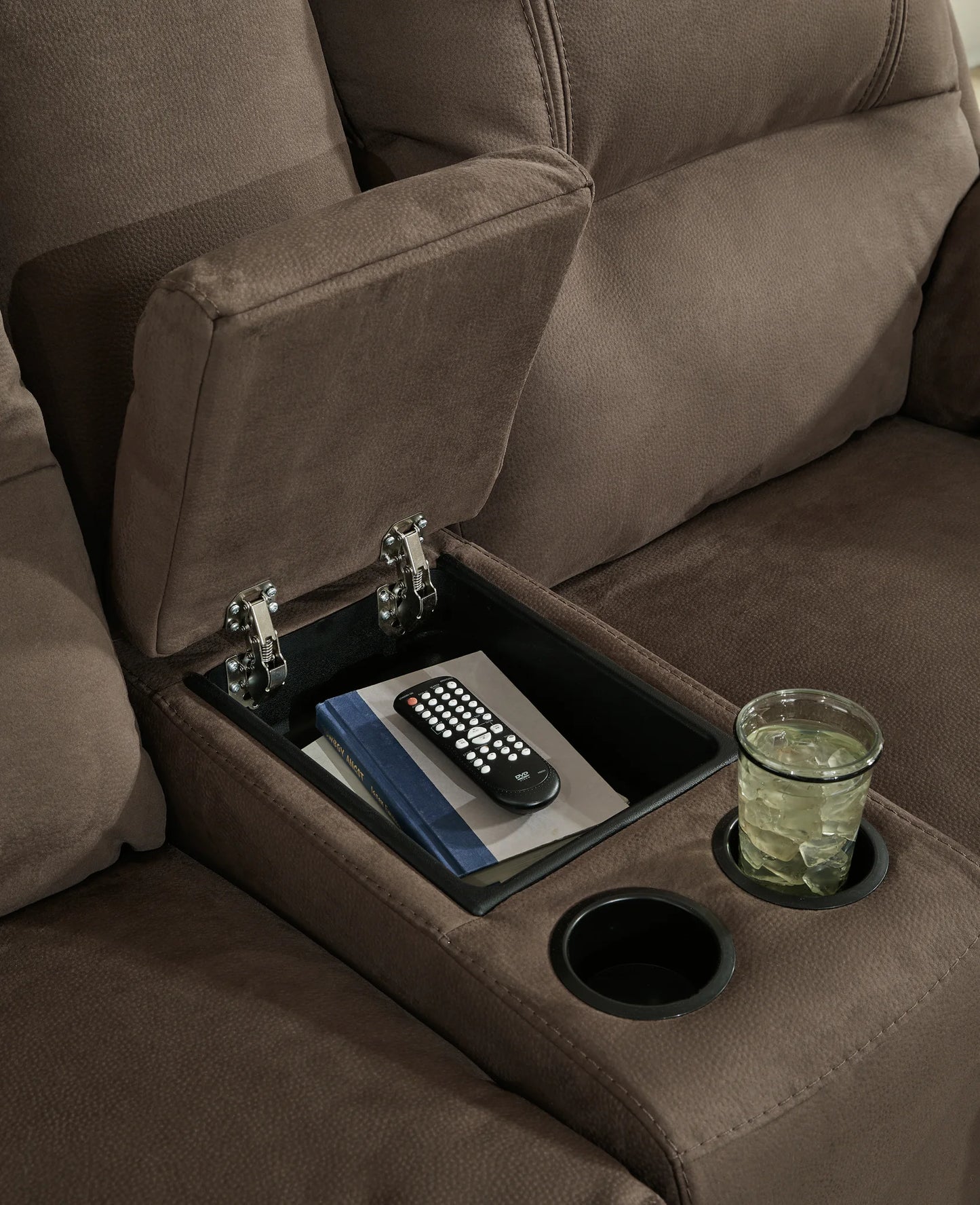 Next-gen - Espresso - Dbl Rec Loveseat W/Console