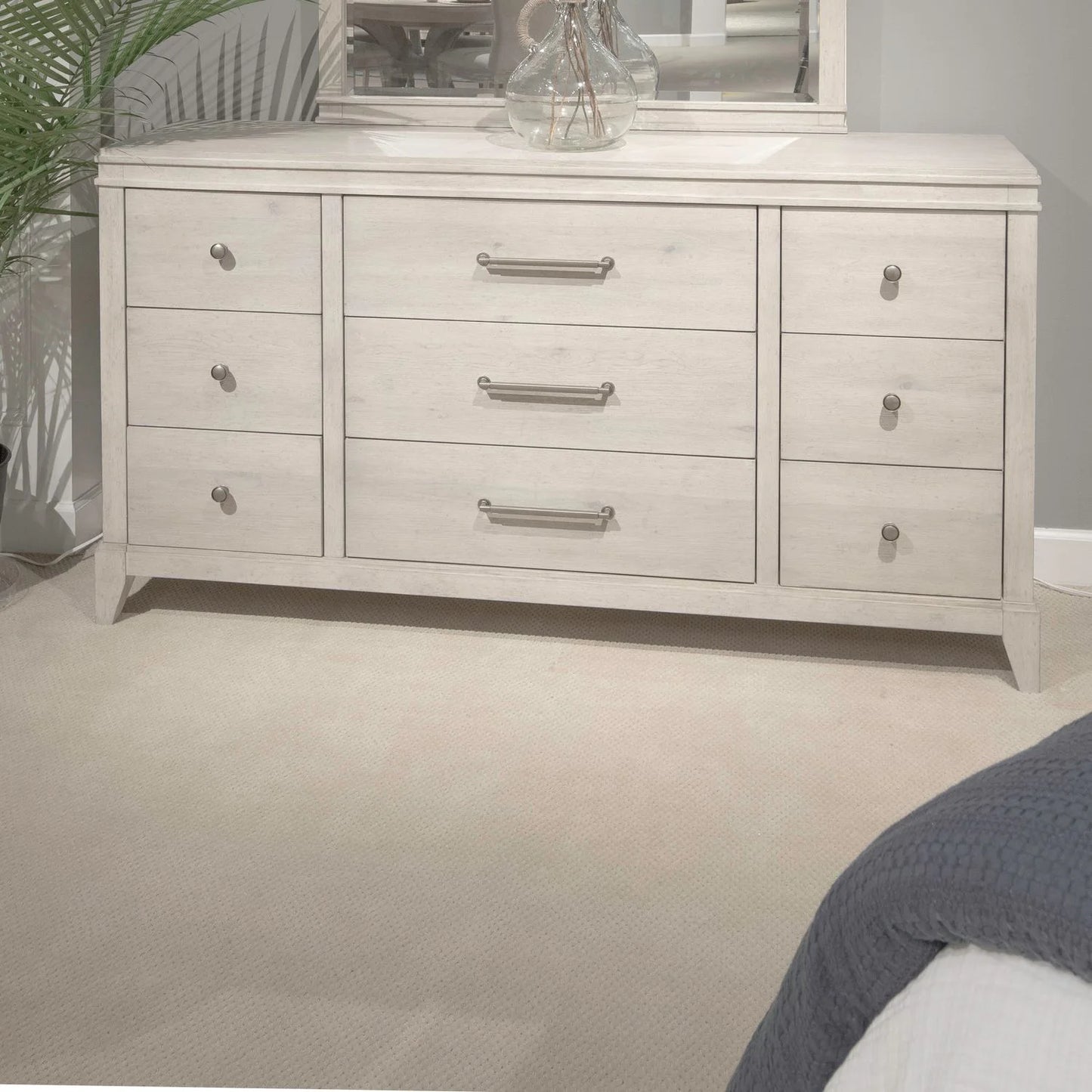 New Haven - 9 Drawer Dresser - White