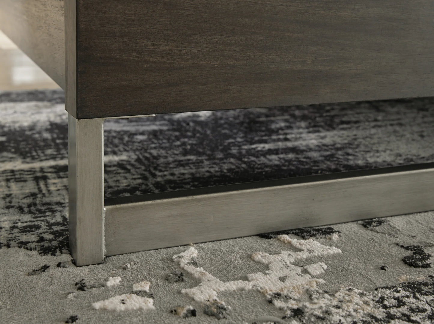 Arkenton - Grayish Brown - Queen Panel Bed