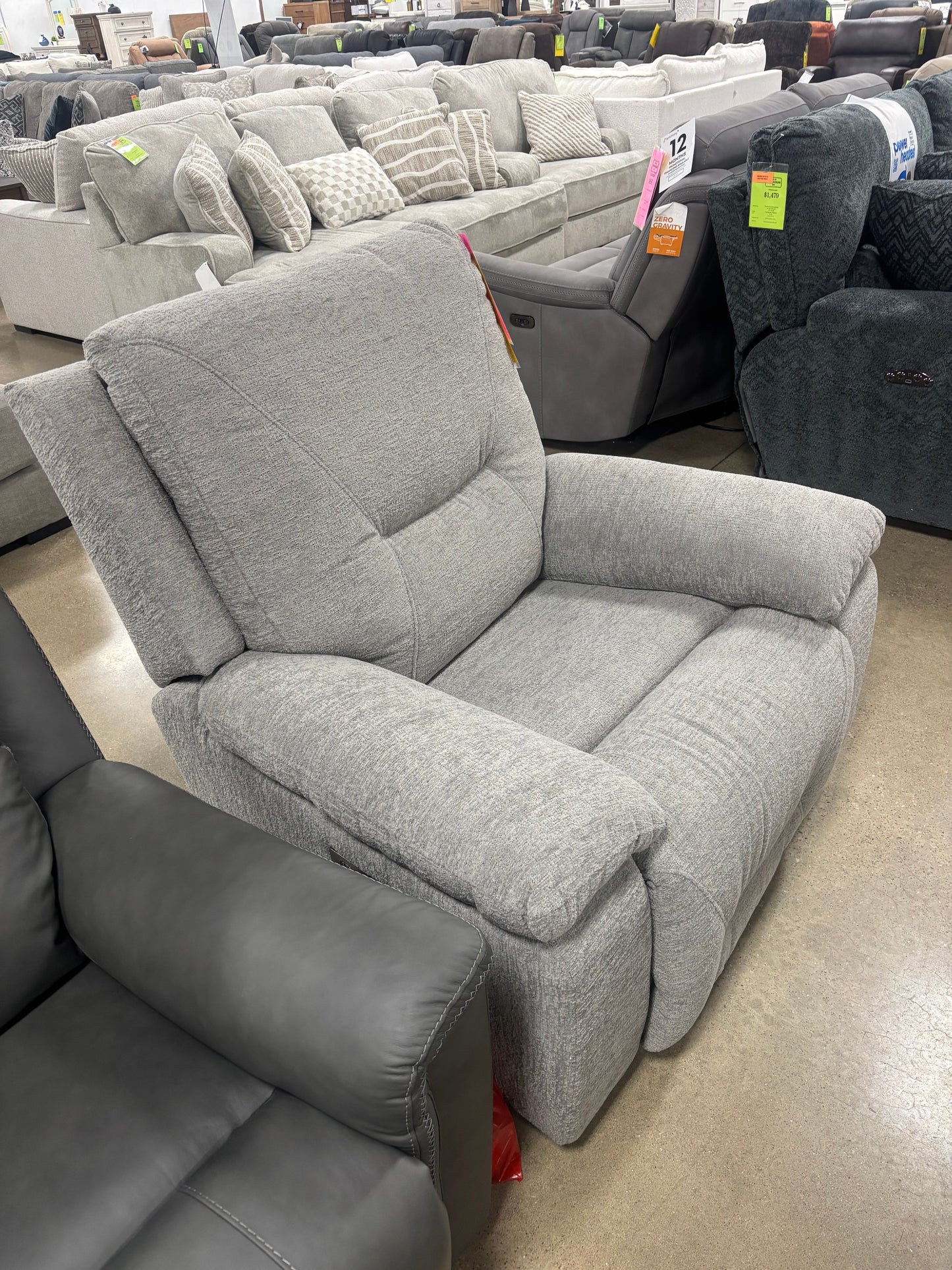 Extra Wide Power Recliner
