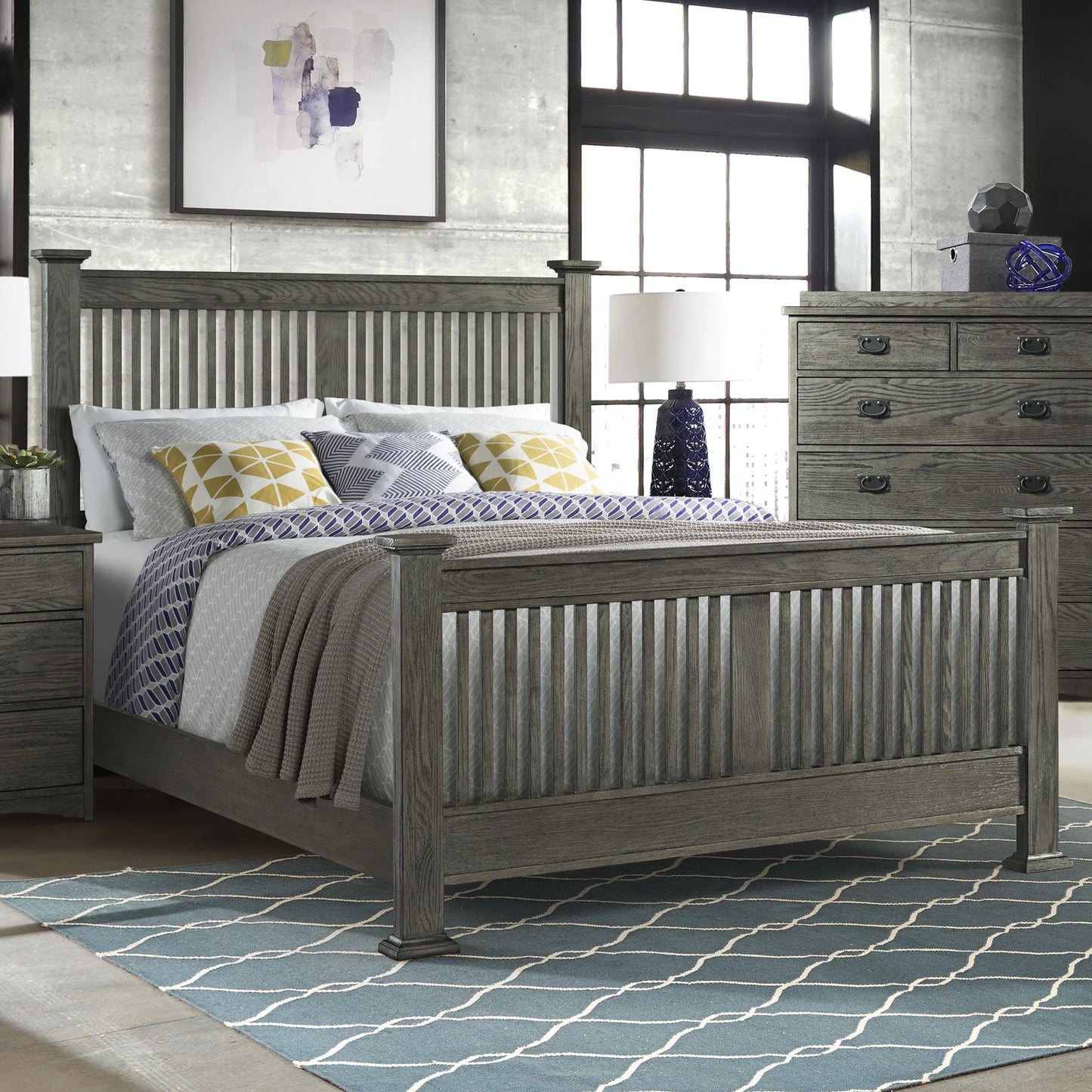 Oak Park - Queen Slat Bed - Brushed Pewter