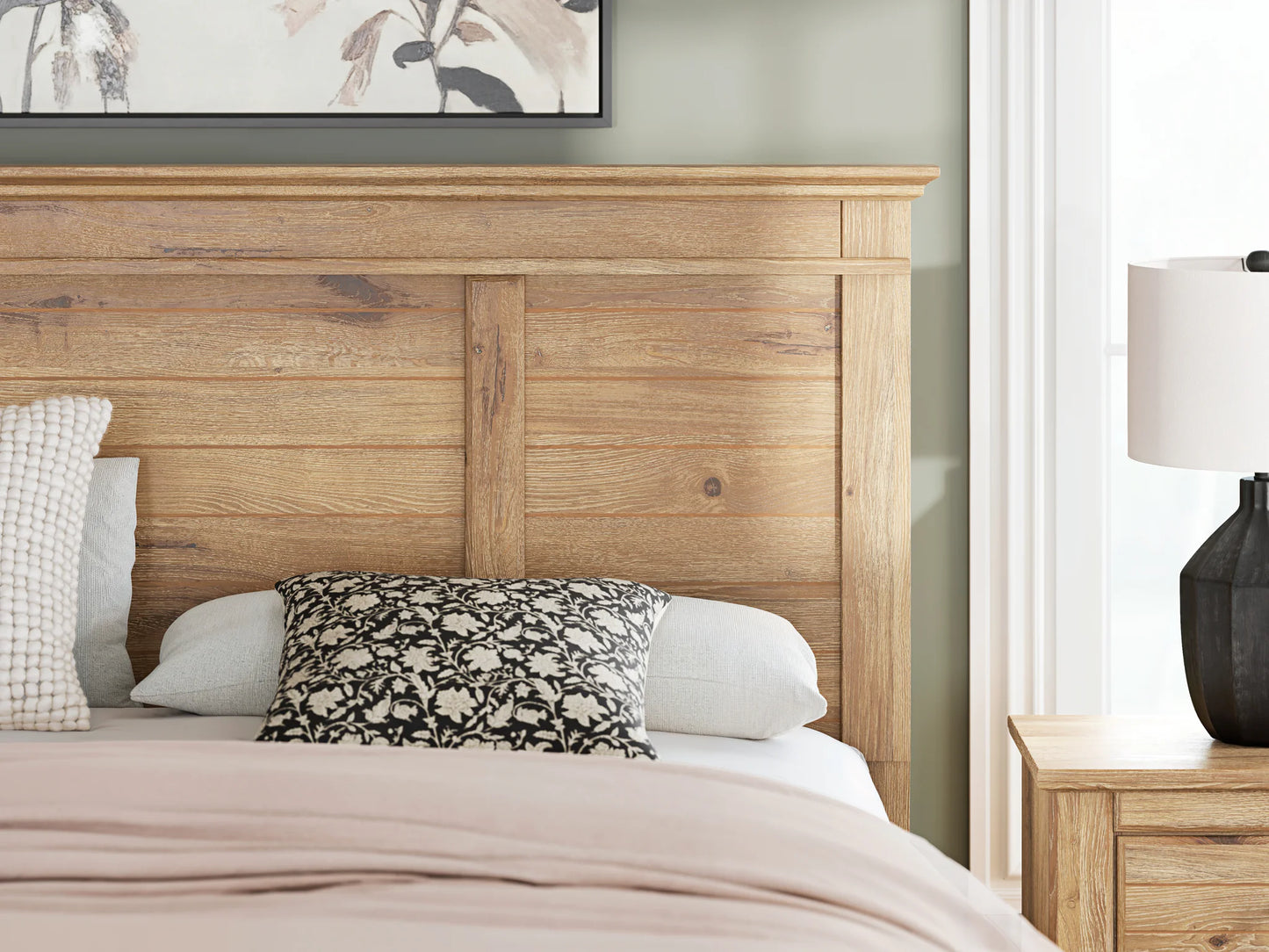 Makidern - King Panel Storage Bed With Storage Footboard - Tan