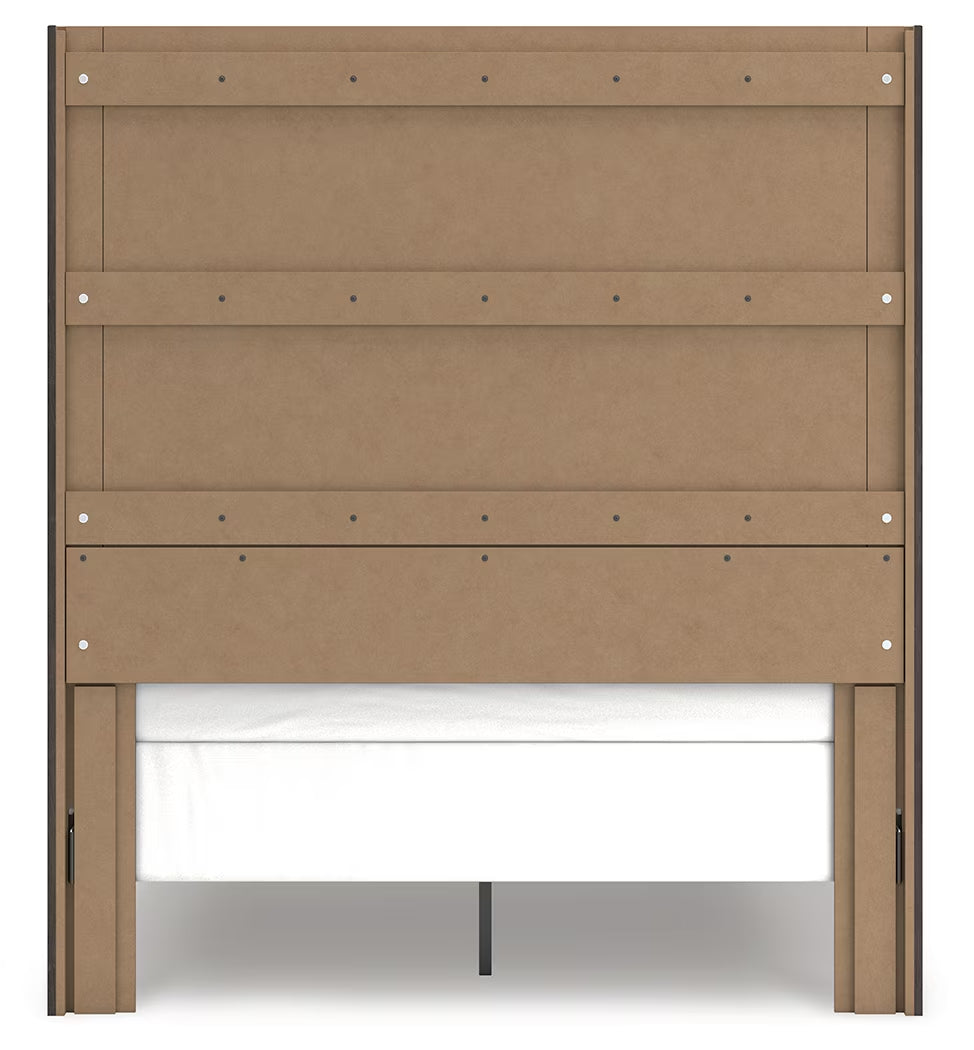 Fraluna - Charcoal - Queen Panel Bed