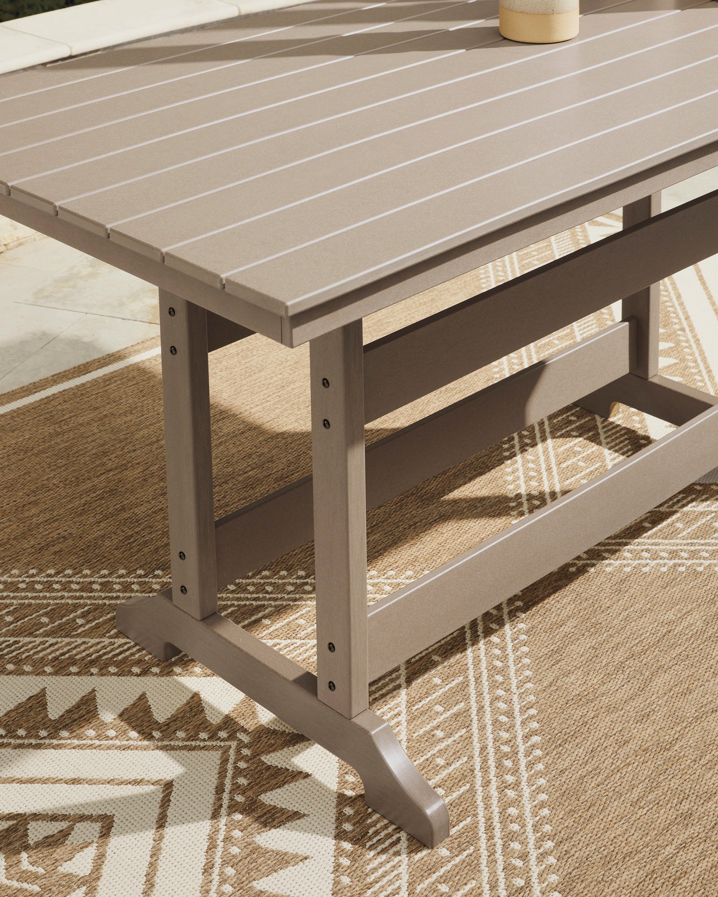 "Seackliff Beach” Outdoor Counter Table and Four Stools