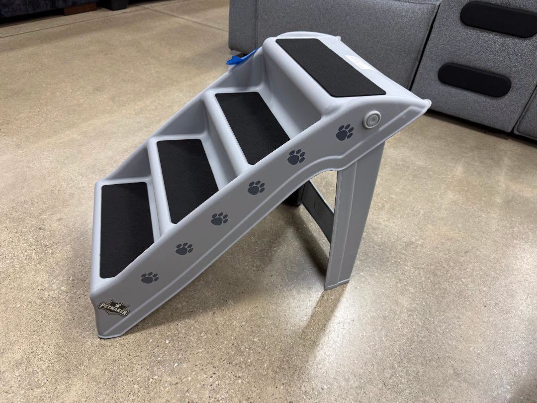 Pet Steps