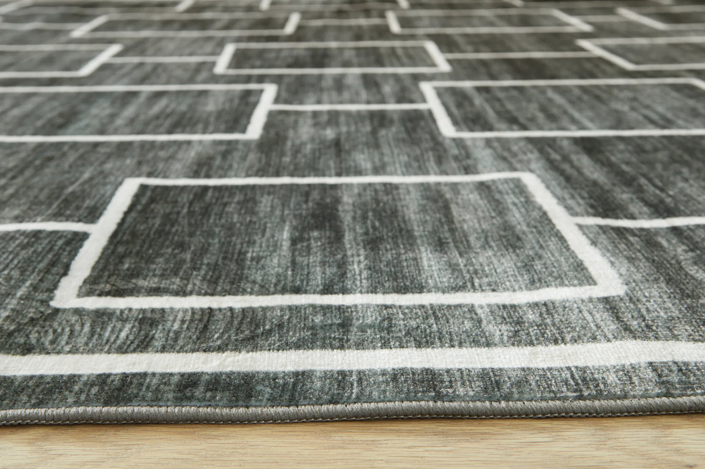 Elderland - Black / Gray - Washable Medium Rug - 5' x 7'