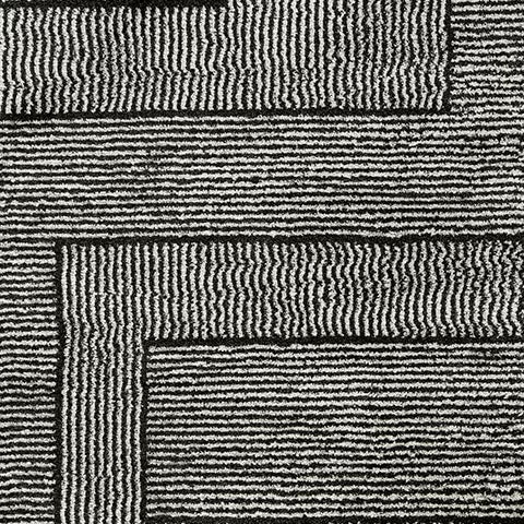 Kurtmen - Black / Ivory - Medium Rug - 5' x 7'