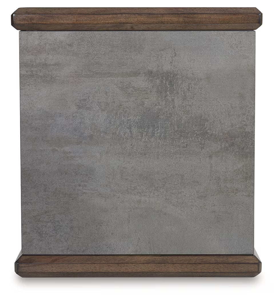 Kallenny - Brown / Gray - Rectangular End Table