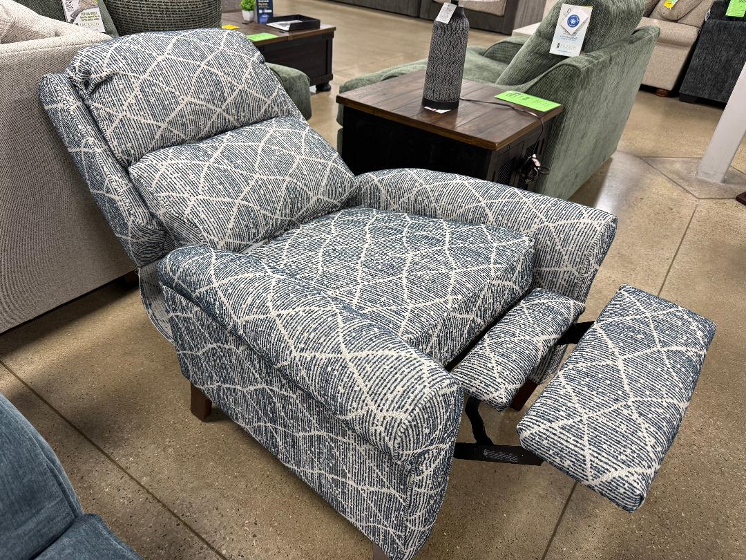 Pushback Recliner