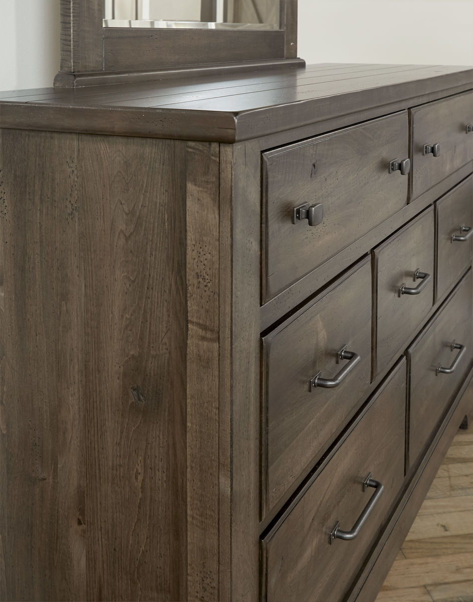 Yosemite - 7 Drawer Dresser - Dark Brown