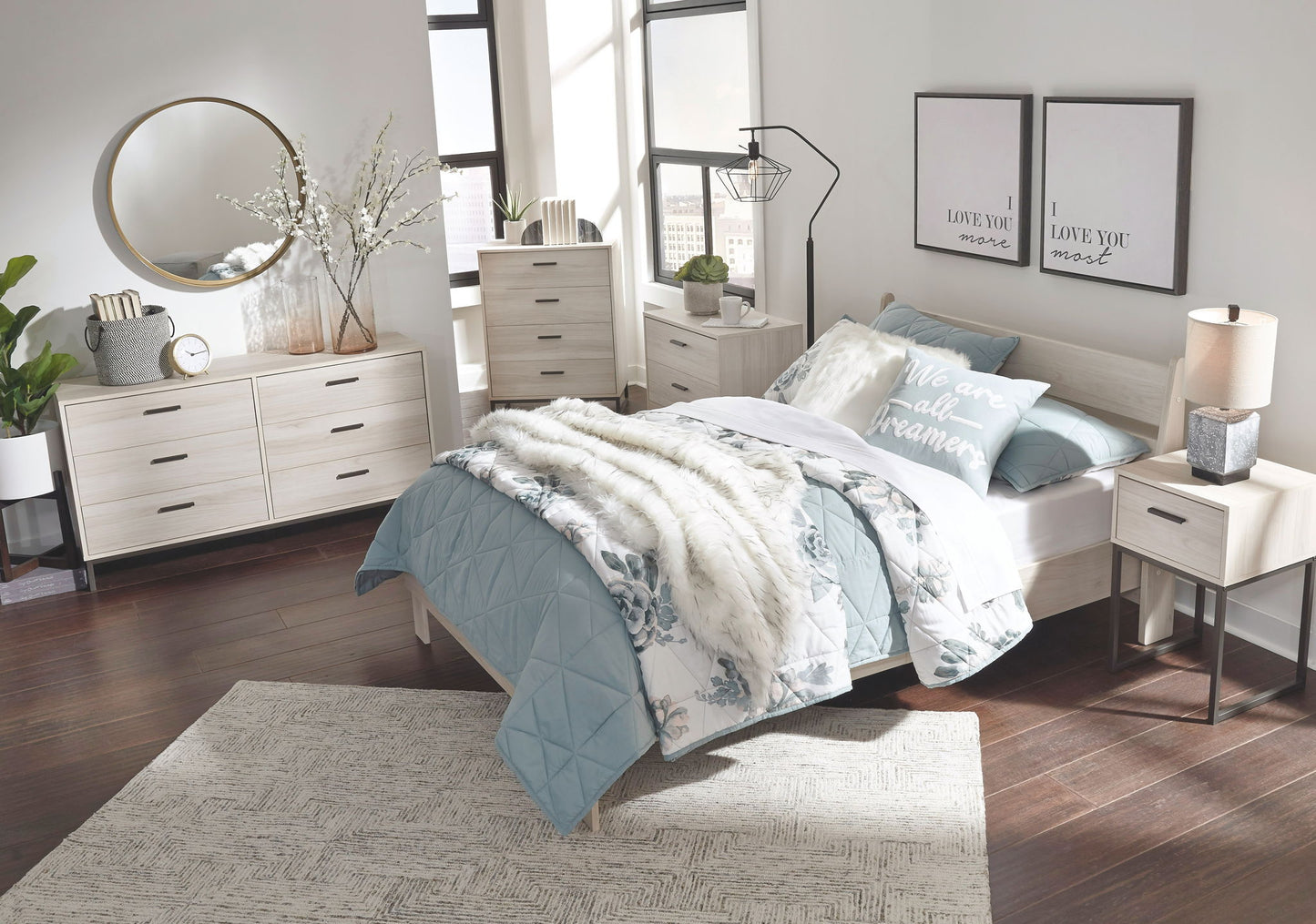 Socalle - Natural - Full Panel Platform Bed