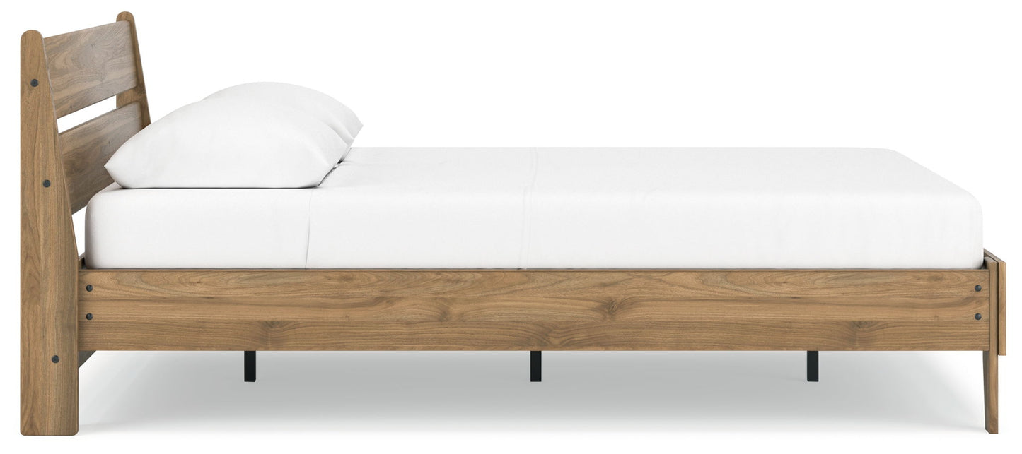 Deanlow - Honey - Queen Platform Panel Bed
