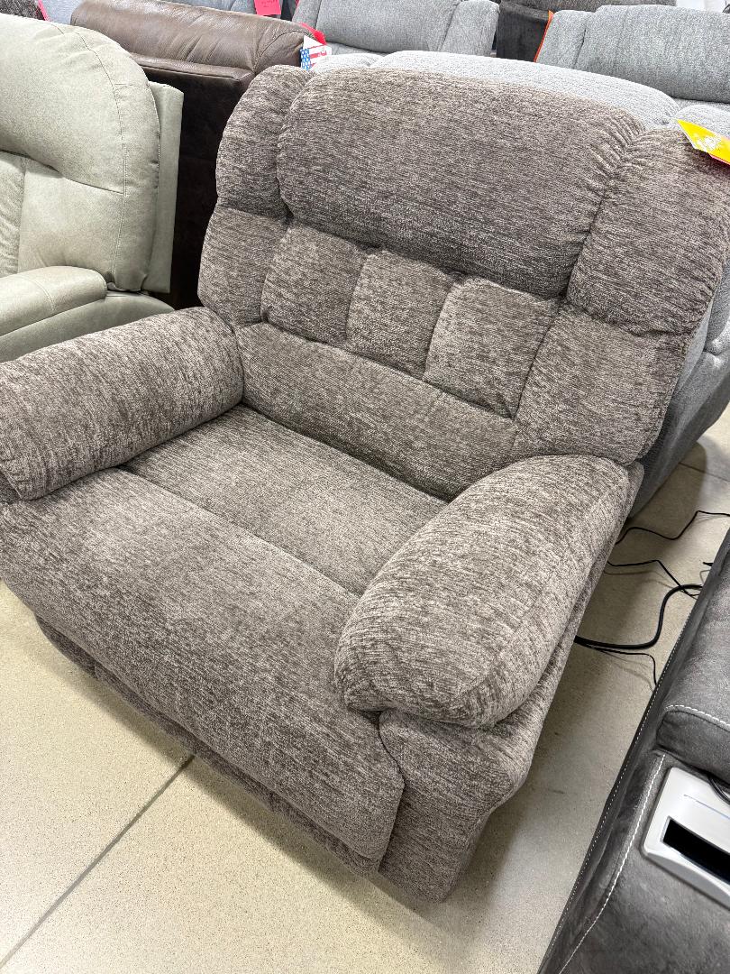 Cheers Extra Large Power Recliner