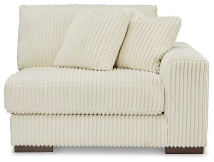 Lindyn - Ivory - 6-Piece Sectional With 3 Armless Chairs