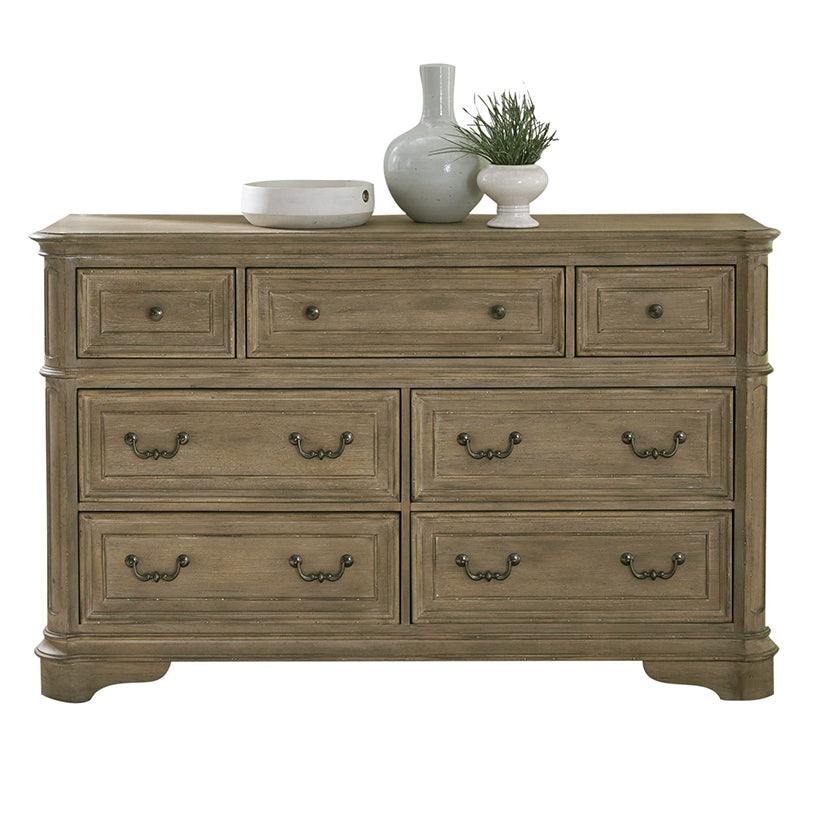 Magnolia Manor - 7 Drawer Dresser - Light Brown