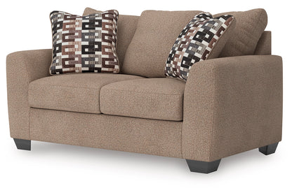 Triston-Peaks - Suede - Loveseat