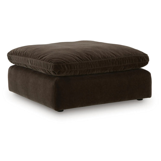 Maxton Heights - Oversized Accent Ottoman - Bittersweet