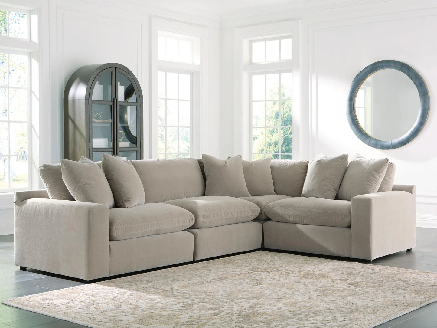 Maxton Heights - 4-Piece Sectional - Pebble