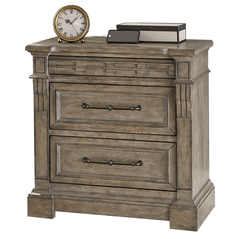 Town & Country - 3 Drawer Nightstand with Charging Station - Medium Brown