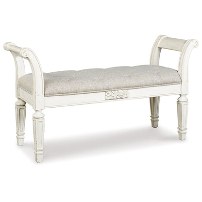 Realyn - Antique White - Accent Bench