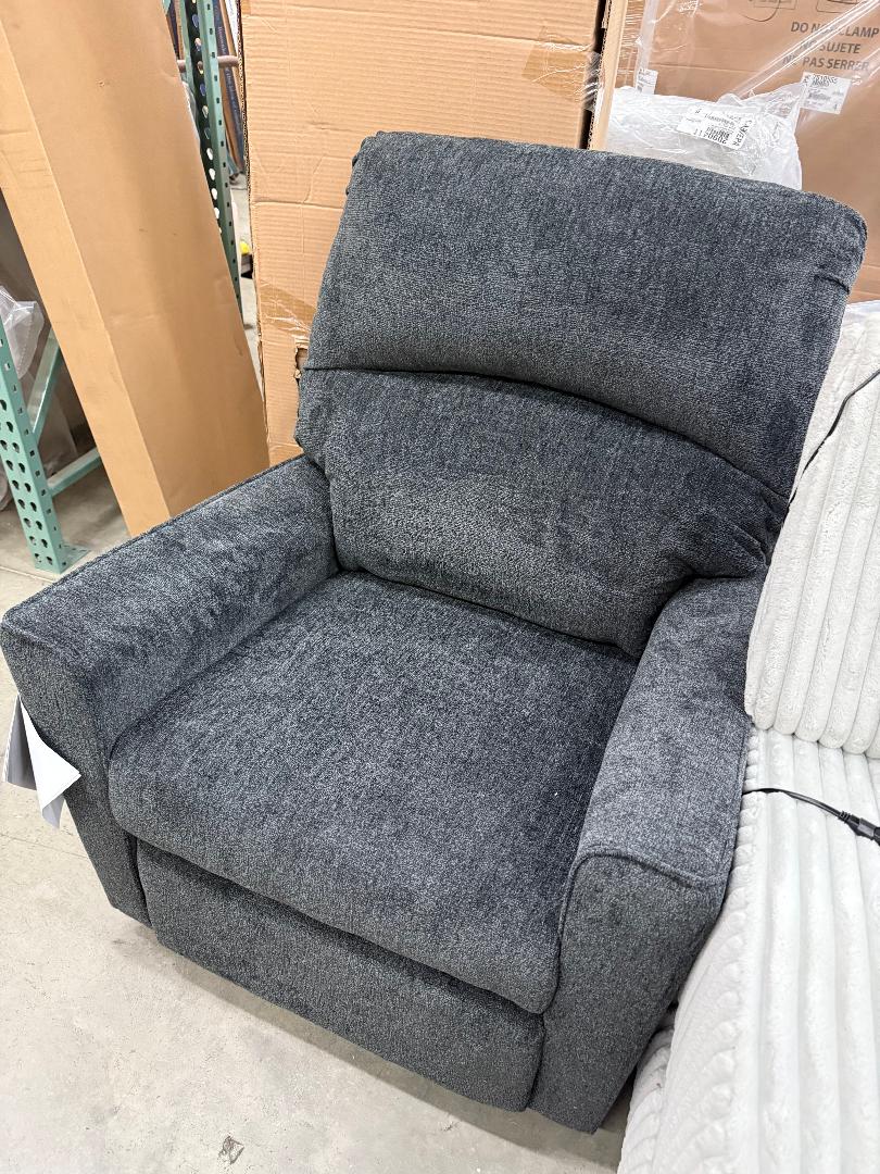 “Altari" Recliner