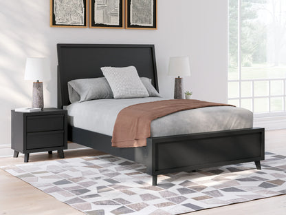 Danziar - Black - Full Panel Bed