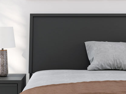 Danziar - Black - Full Panel Bed