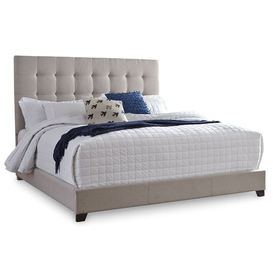 Dolante - Beige - Queen Upholstered Bed