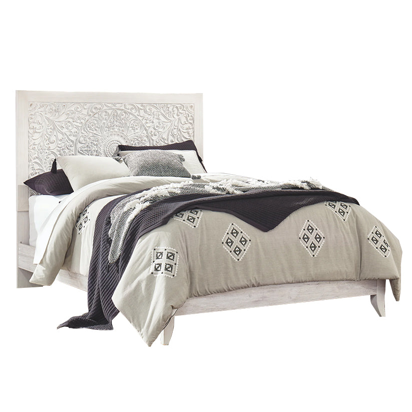 Paxberry - Whitewash - Queen Panel Bed