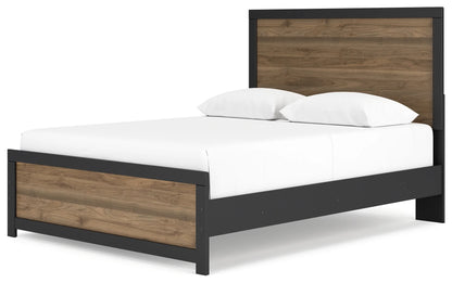 Vertani - Black - Queen Panel Bed