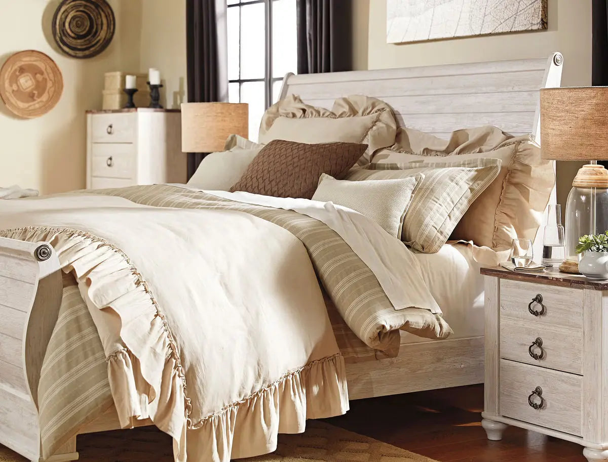 Willowton - Whitewash - Queen Sleigh Bed