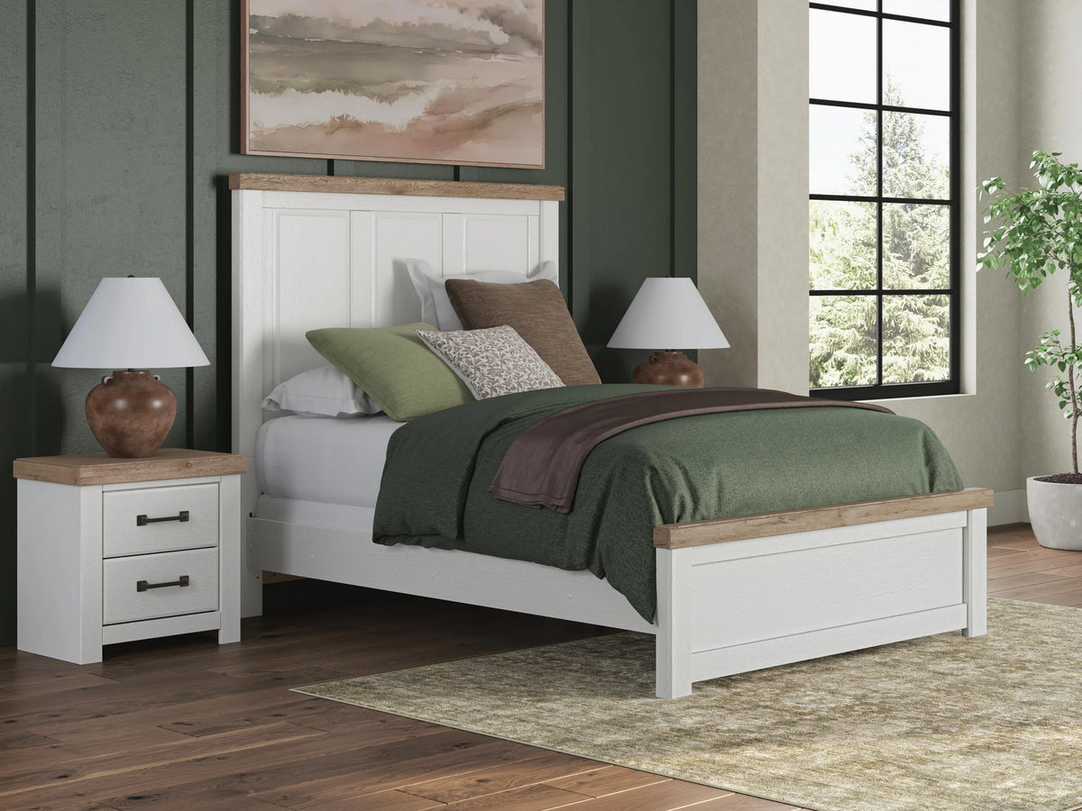 Savonport - Queen Panel Bed - White / Brown