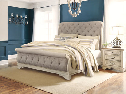 Realyn - Queen Upholstered Sleigh Bed - Chipped White