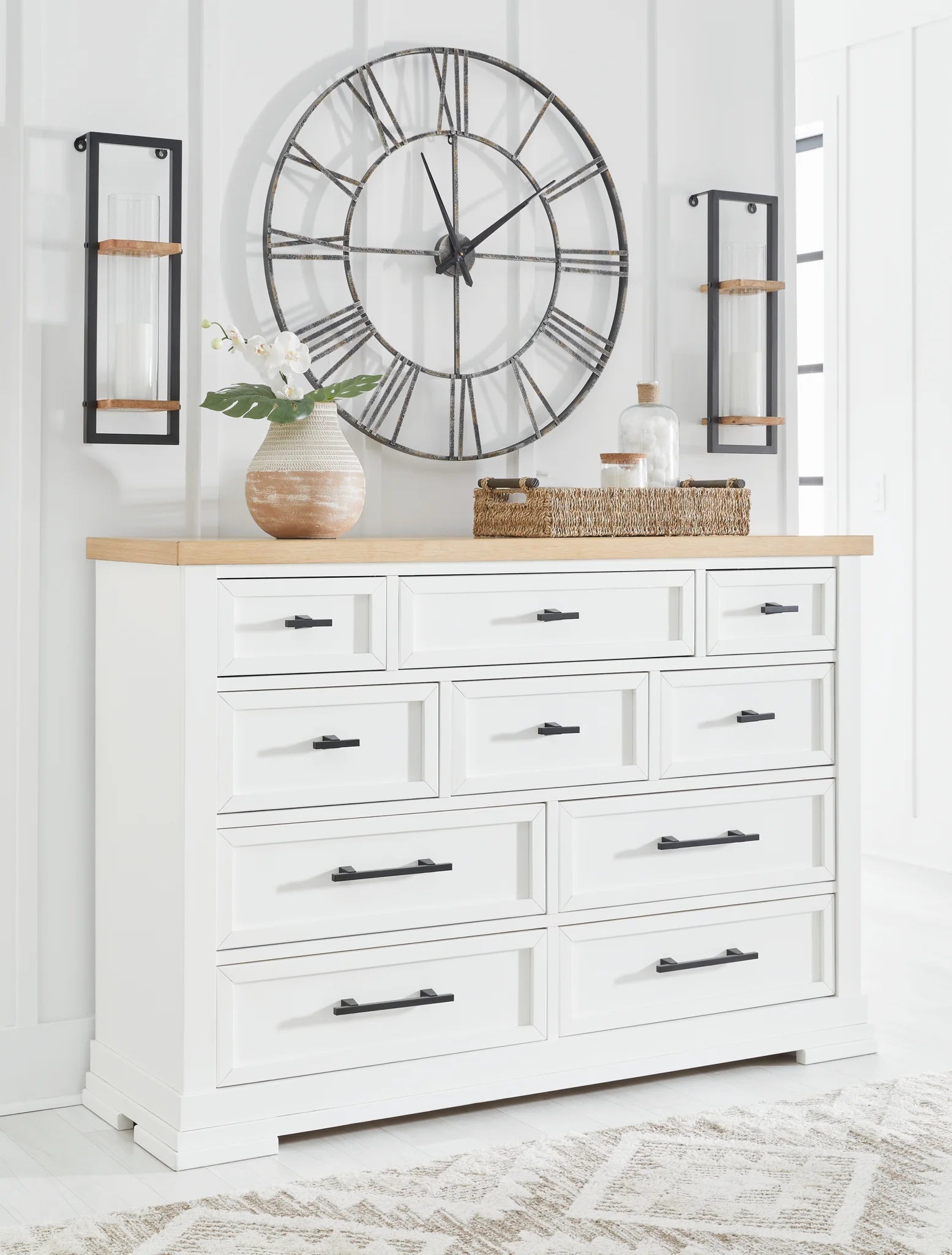 Ashbryn - White / Natural - Dresser 1