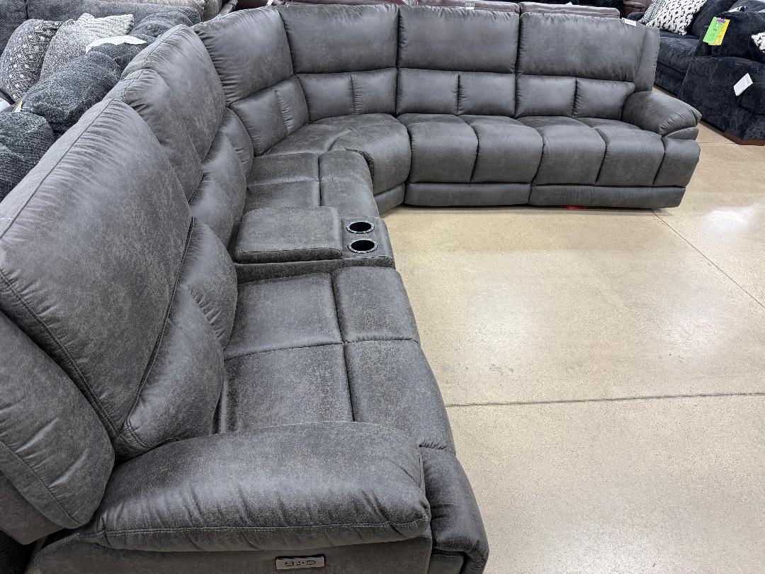 Cheers Reclining Sectional