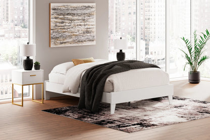 Socalle - Two-tone - Queen Platform Bed