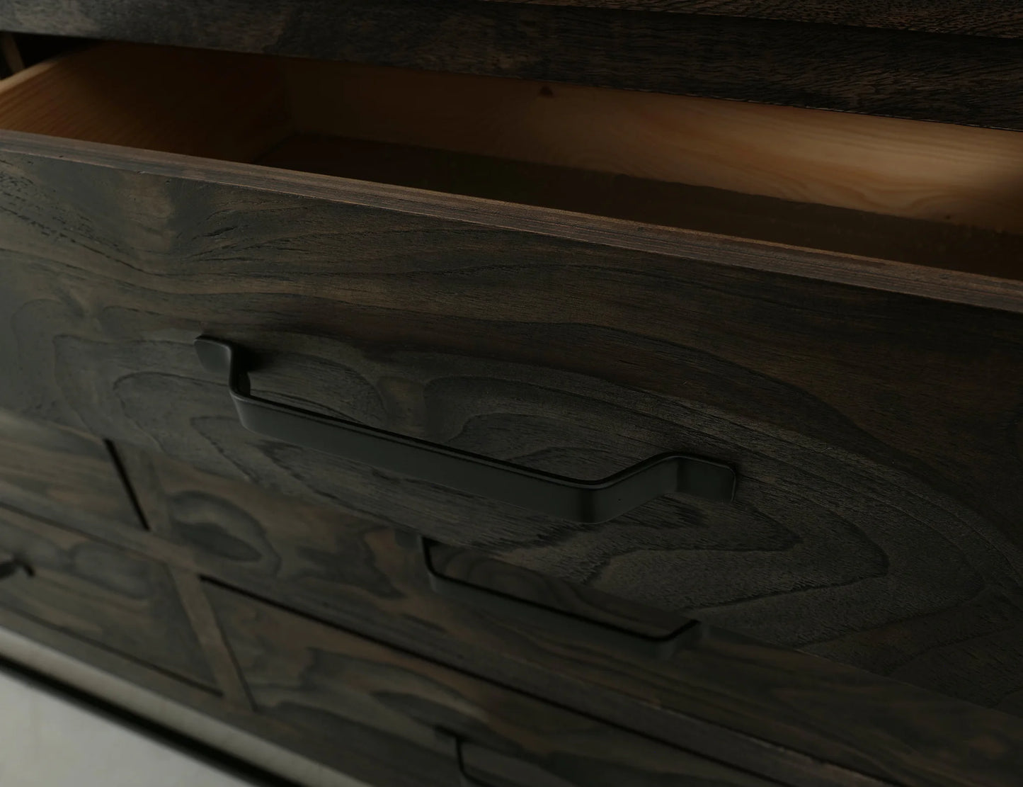 Dark Teak - Dresser - Oil Black