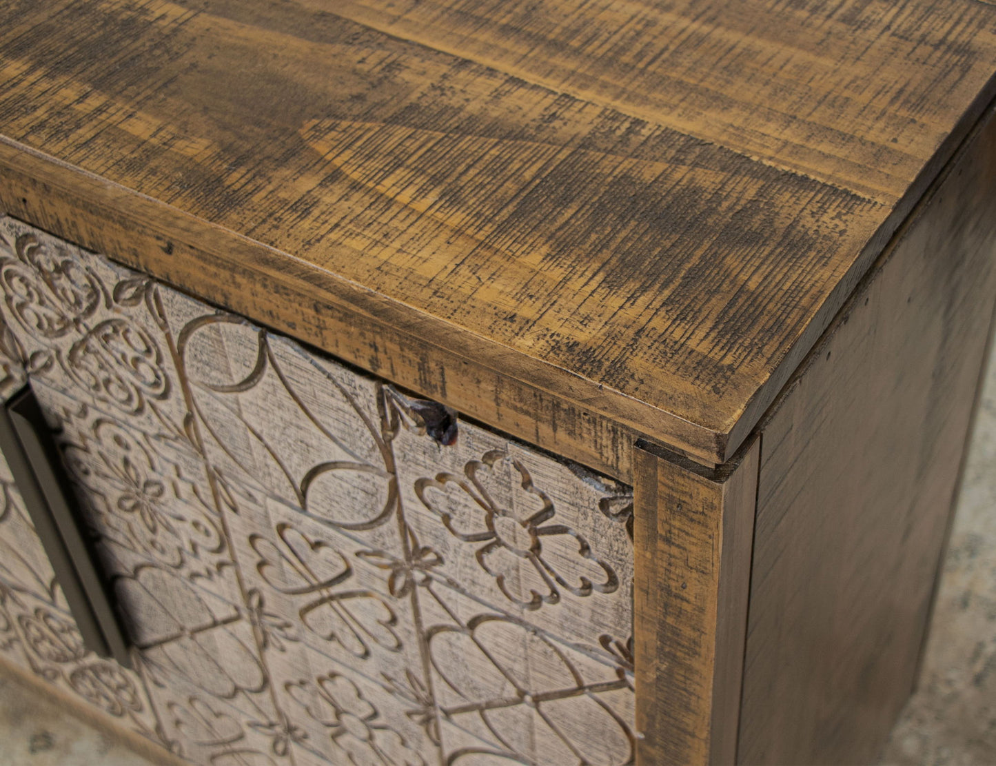 Talavera - Console - Walnut Brown