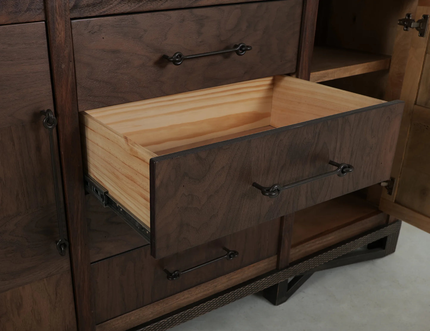 Walnut - Console - Peanut Brown