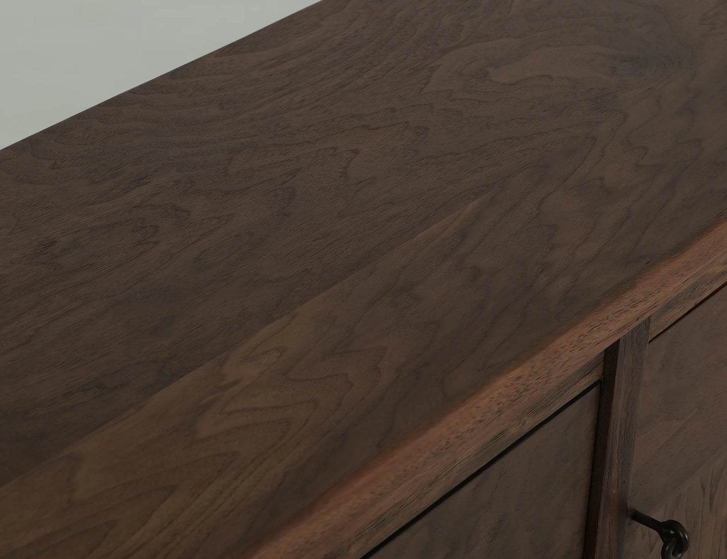 Walnut - Console - Peanut Brown