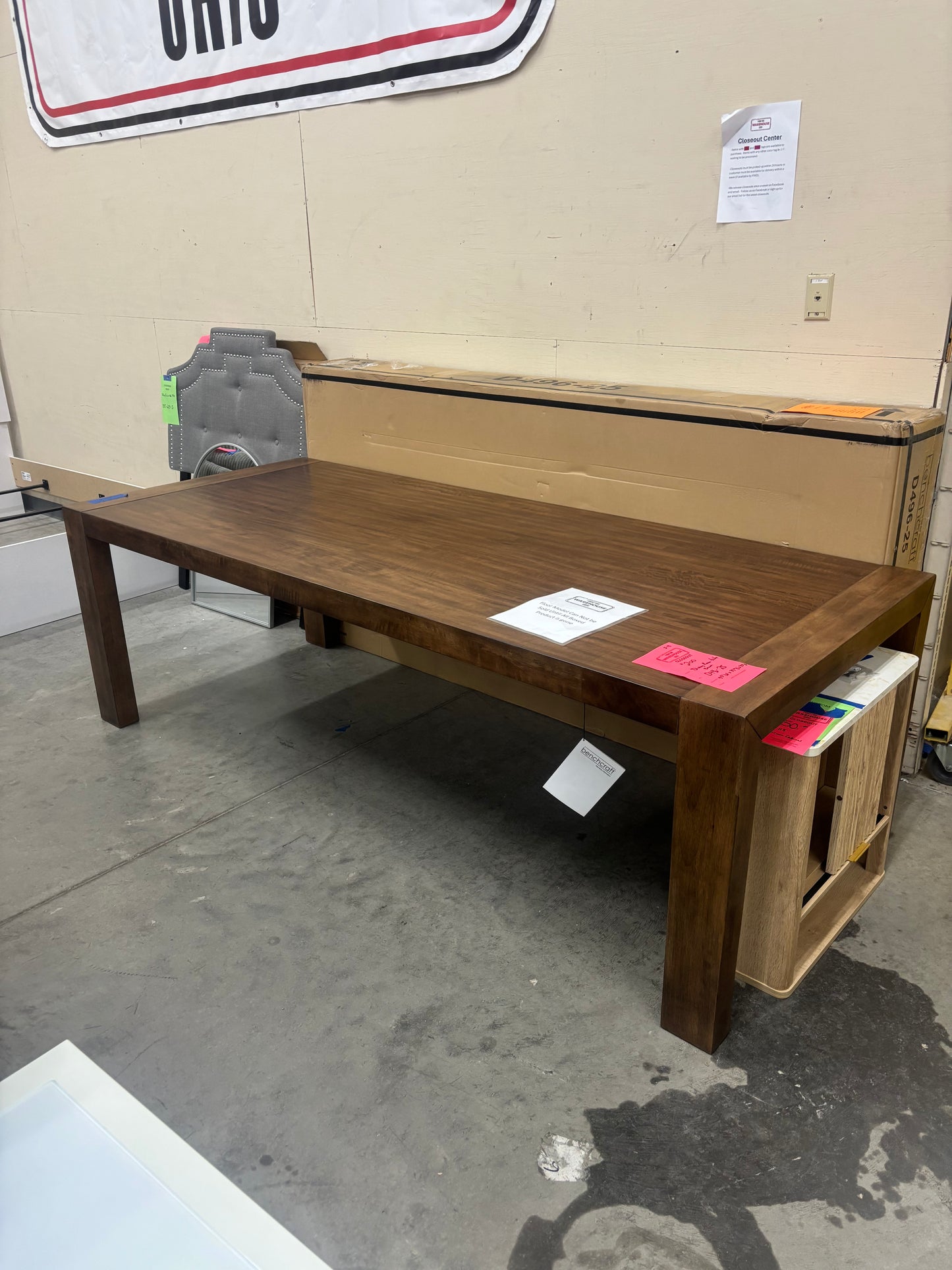 Kraeburn Dining Table