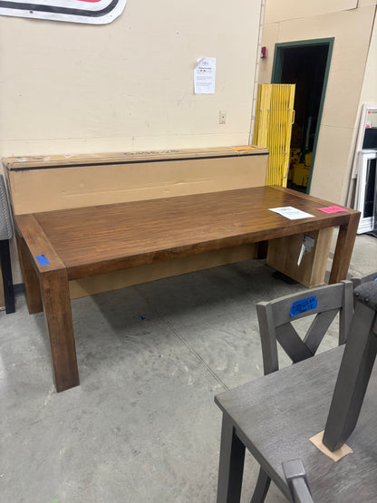 Kraeburn Dining Table