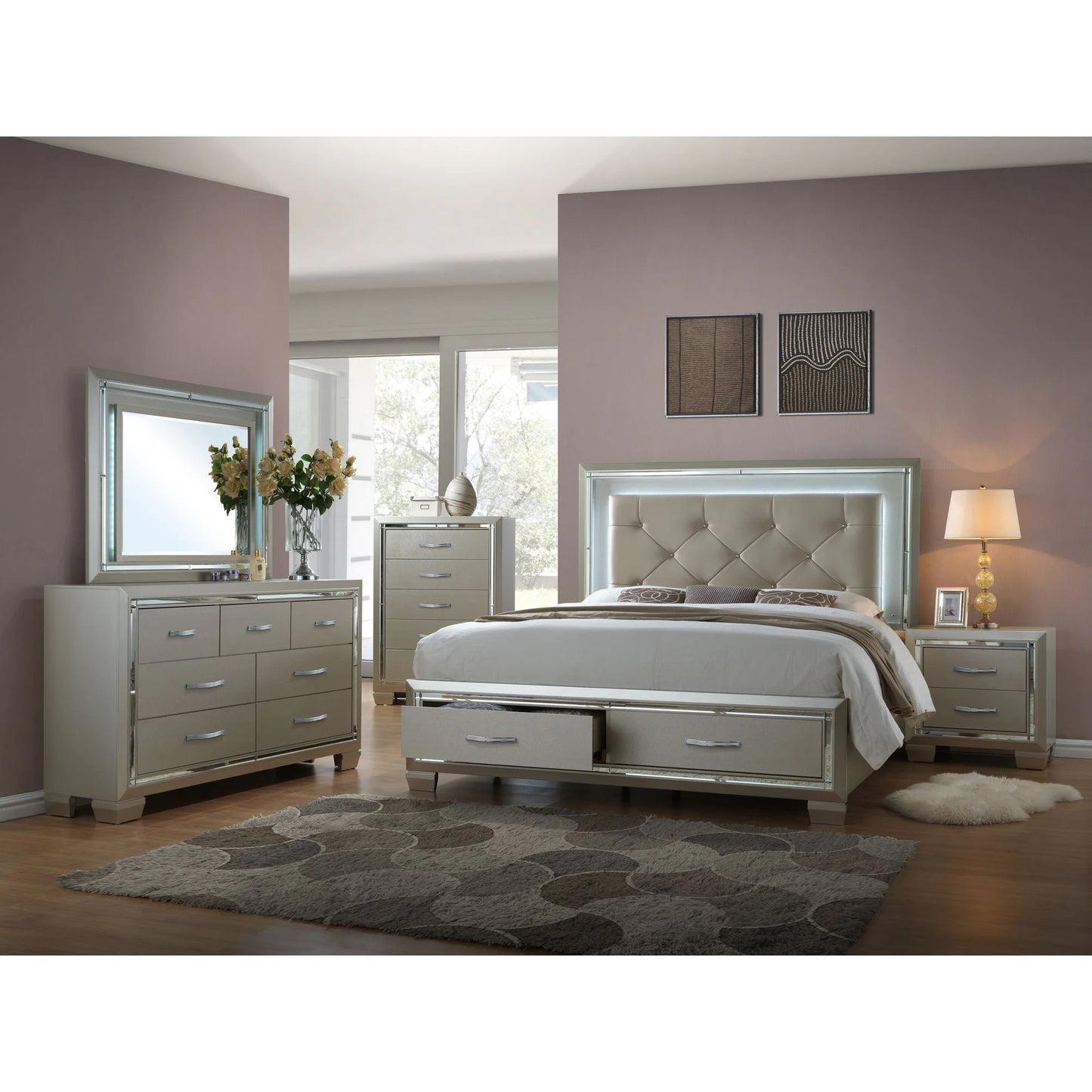 Platinum - Queen Platform Storage Bed - Сhampagne
