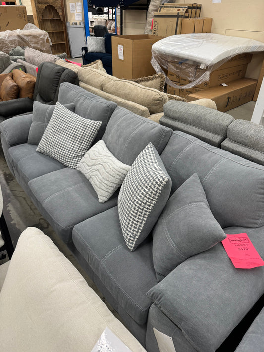 Minhas "Hepner" Sofa