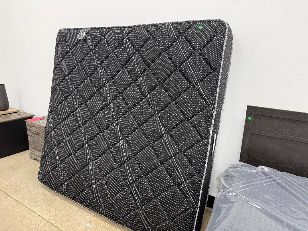 Nightshift King Mattress
