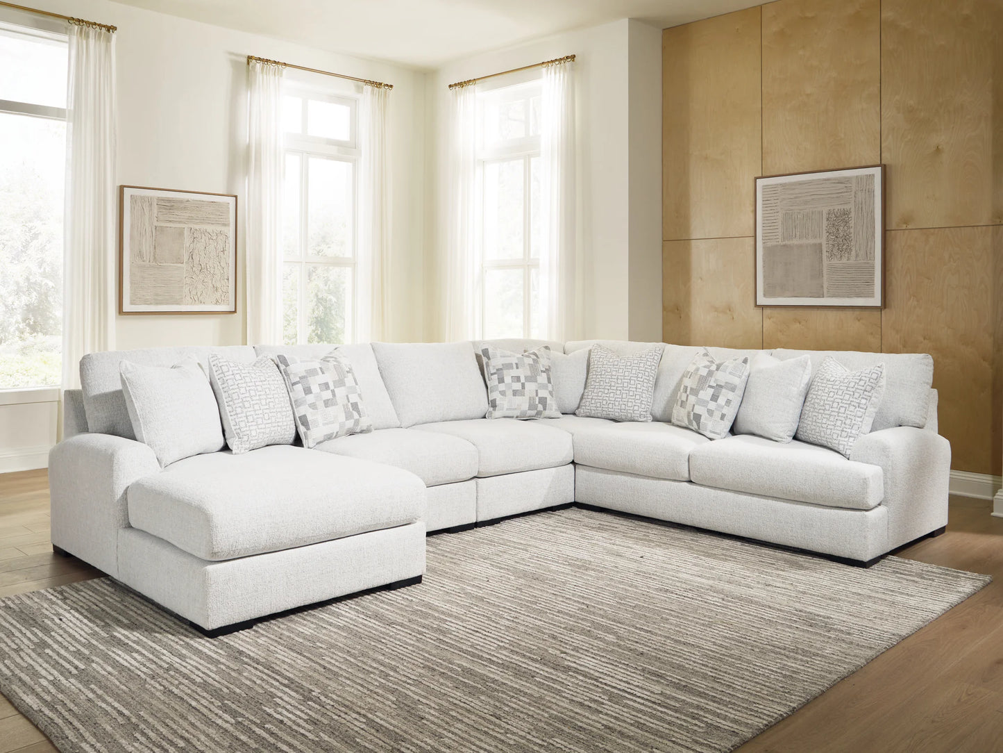 Misty-Lakes - 5-Piece Sectional With LAF Corner Chaise - Chalk