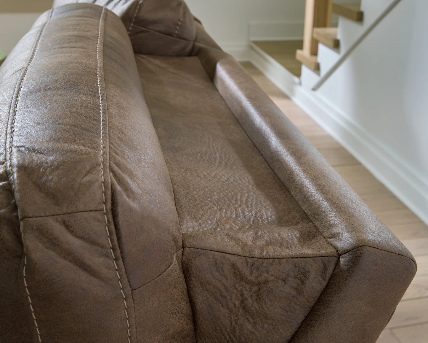 Beckley Place - Earth - 2 Seat Power Reclining Sofa With Adjustable Headrest