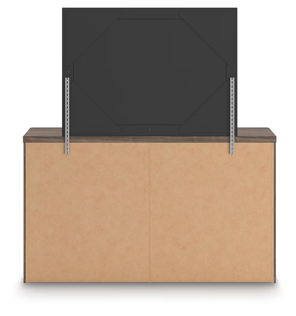 Kendanport - Brown - Dresser And Mirror