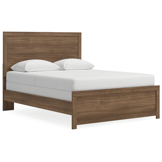 Broachmyn - Queen Panel Bed - Auburn
