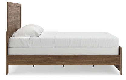 Broachmyn - King Panel Bed - Auburn